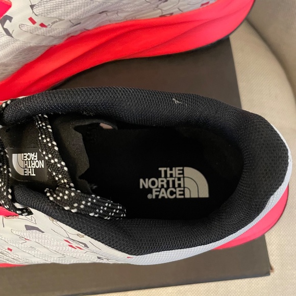 THE NORTH FACE Size 8.5 Women’s Vectiv Eminus Trail Running Shoes NEW - Picture 7 of 10